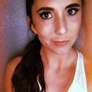 Meet your Posher, Courtney